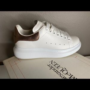 Alexander McQueen WMNS Oversized Sneakers